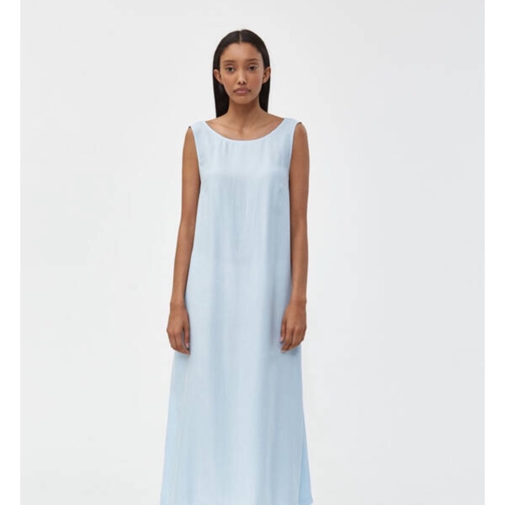 Amomento light blue backless dress